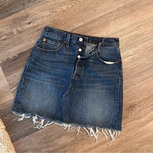 Levi’s denim mini skirt